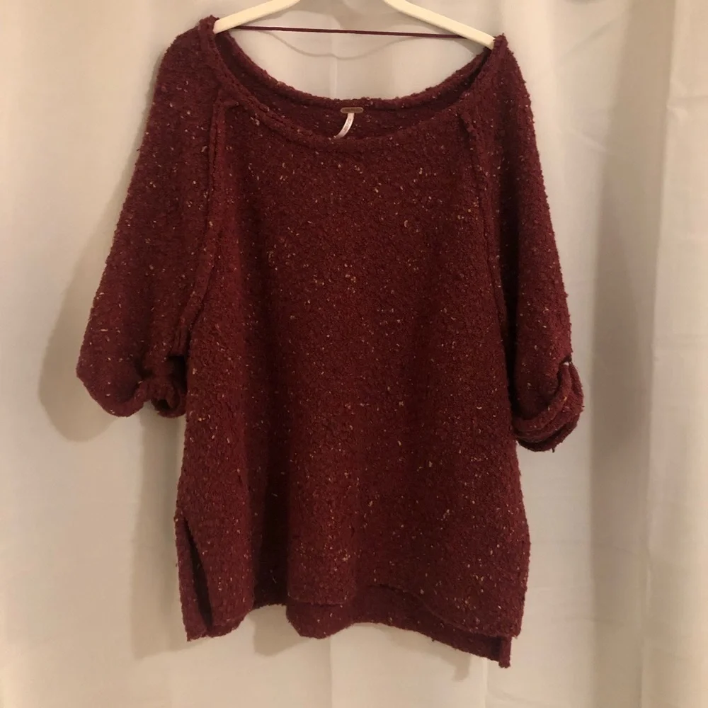 FREE PEOPLE Tweed Oversized Slouchy Berry Colored Short Sleeve Sweater Small
